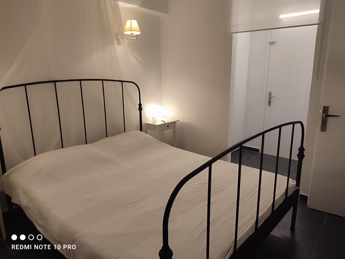 Andrew'S Sunset View Apartment ลูตรากี ภายนอก รูปภาพ