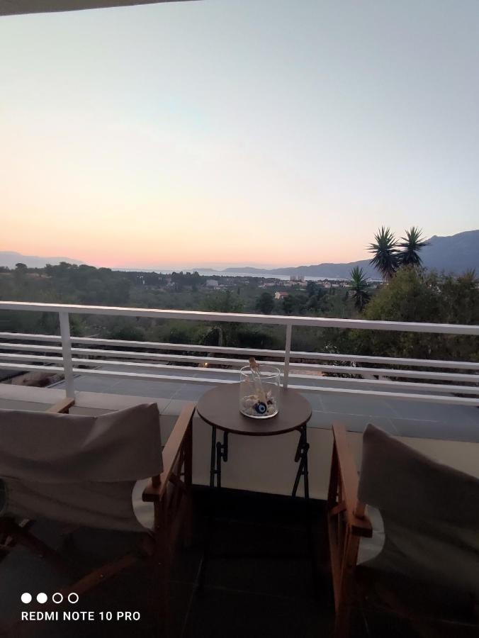 Andrew'S Sunset View Apartment ลูตรากี ภายนอก รูปภาพ